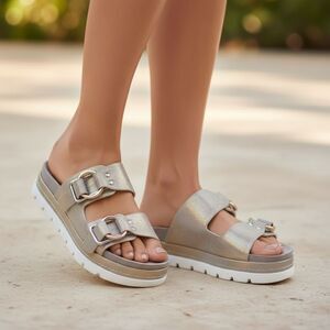 J/Slides NY Resortwear Comfort Baha in Bronze Sandals~$164